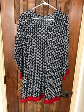 Black Floral Long-Sleeve Kurta with Red Trim